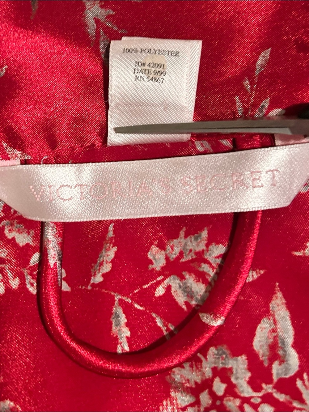 Y2K Victoria's Secret Red Floral Satin Robe with Charcoal Slip - Picture 5 of 13